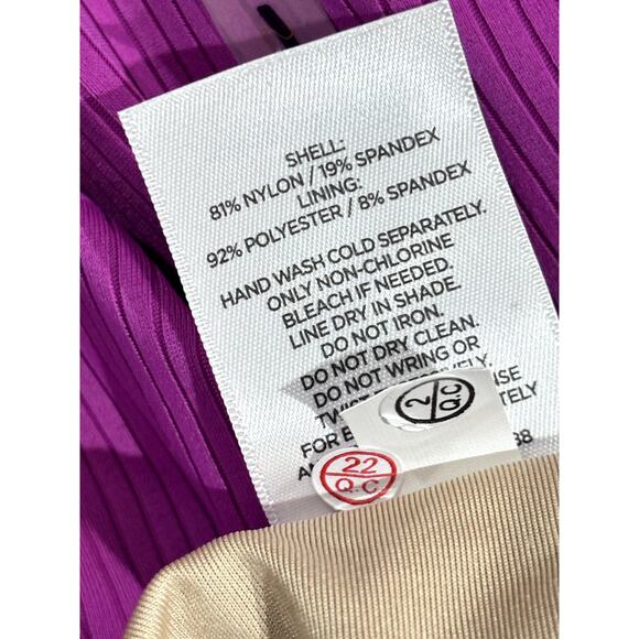 SHADE & SHORE Women's Ribbed Halter Cut-Out One Piece Swimsuit Sz M - Picture 7 of 7